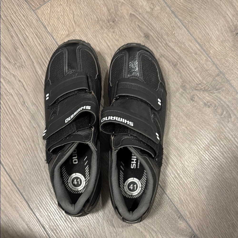 Shimano uni-sex Black Cycling Shoes size 41
